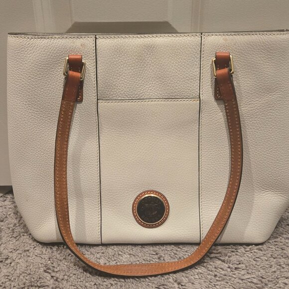 Purse - Picture 2 of 9